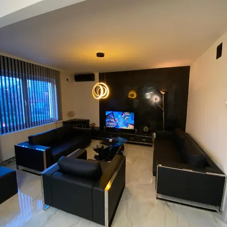 King Lux Apartment *